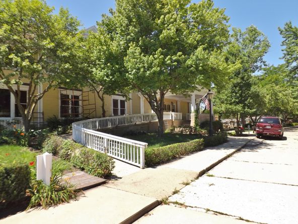 101 W South St, Dwight, IL 60420